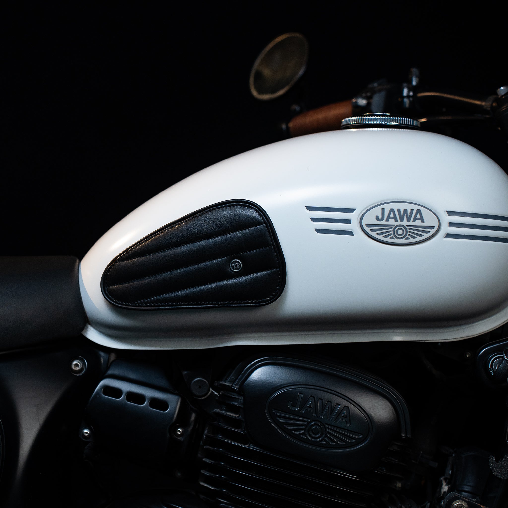 Straight Tankpads (Jawa)