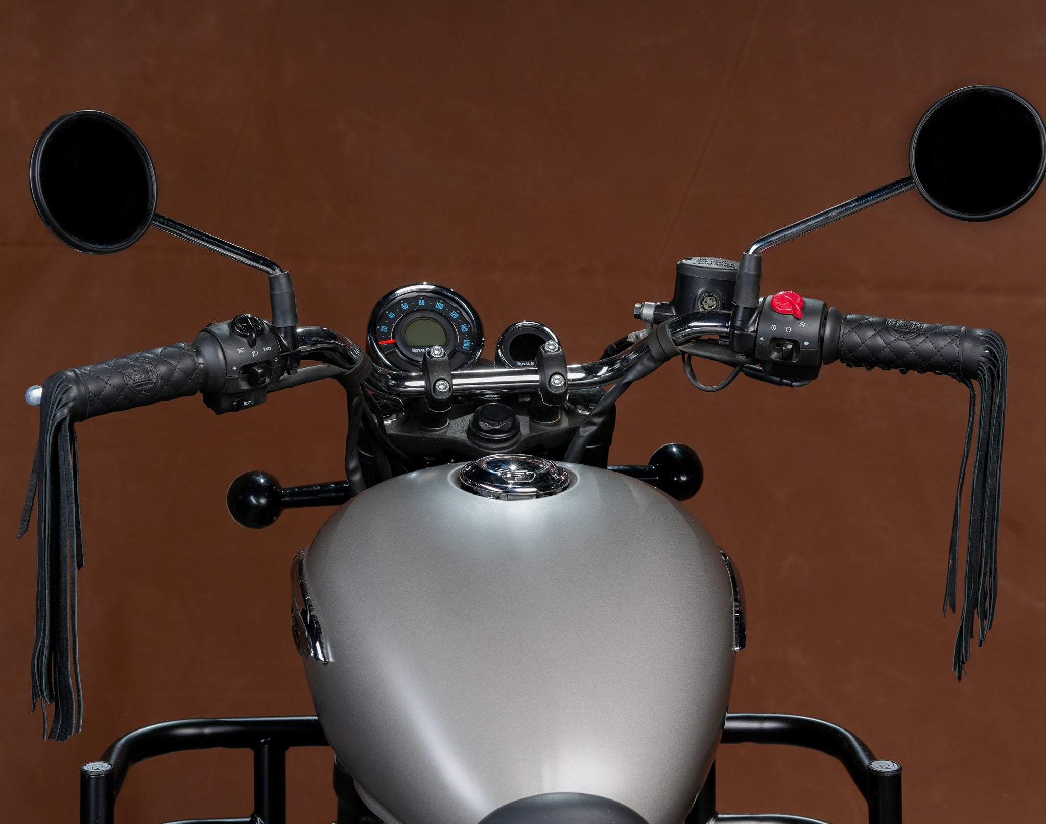 Tasselled Grip Covers (Short)