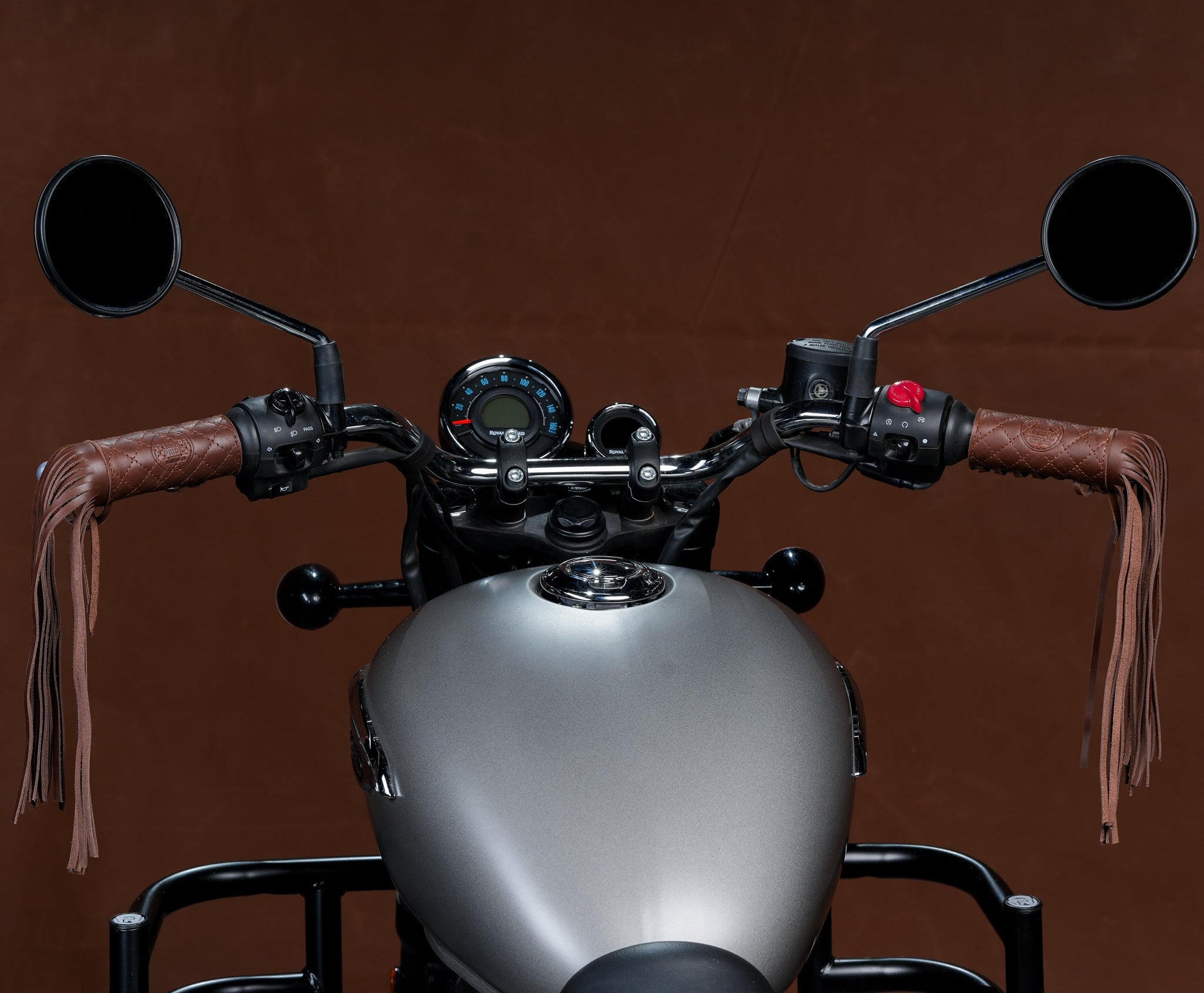 Tasselled Grip Covers (Short)