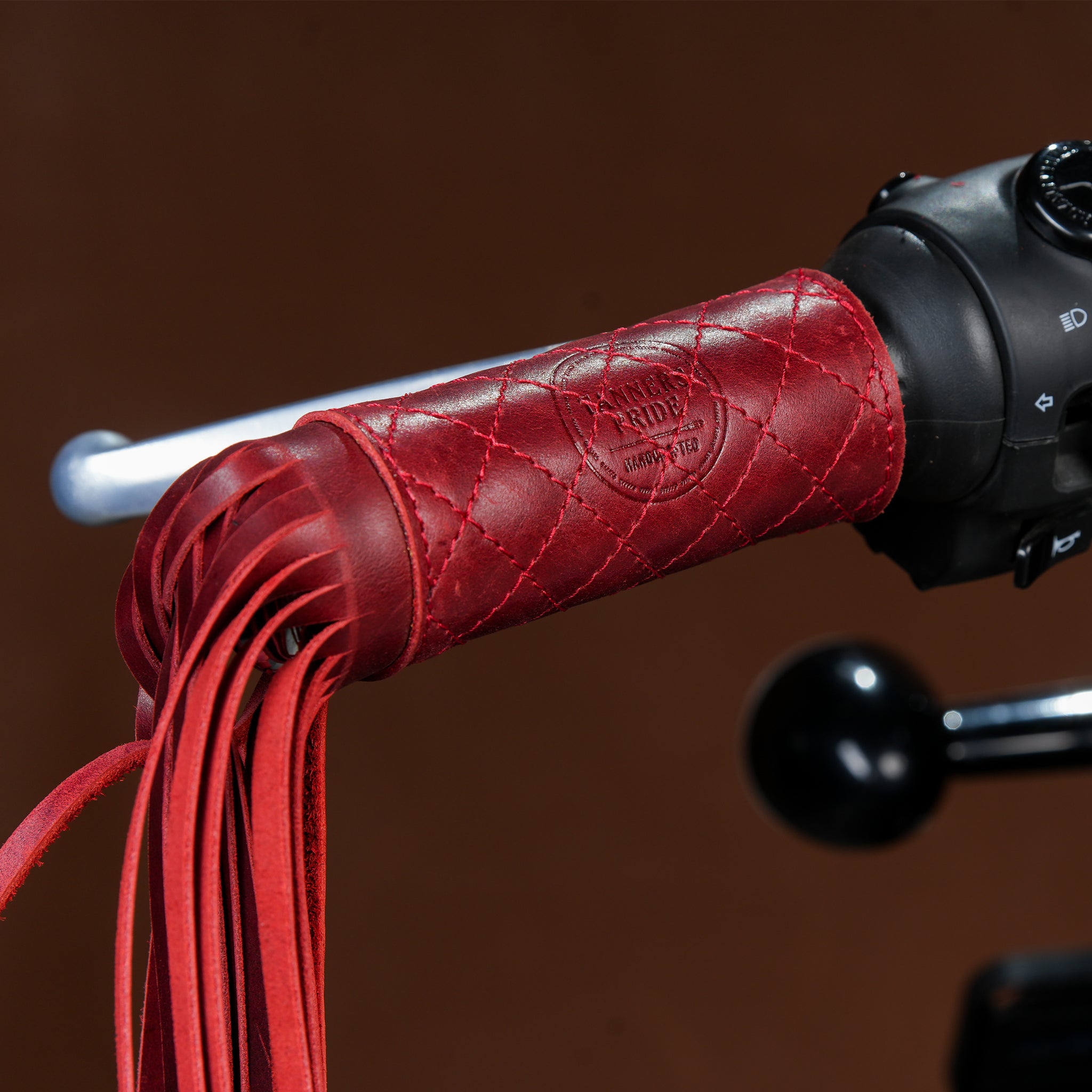 Tasselled Grip Covers (Short)