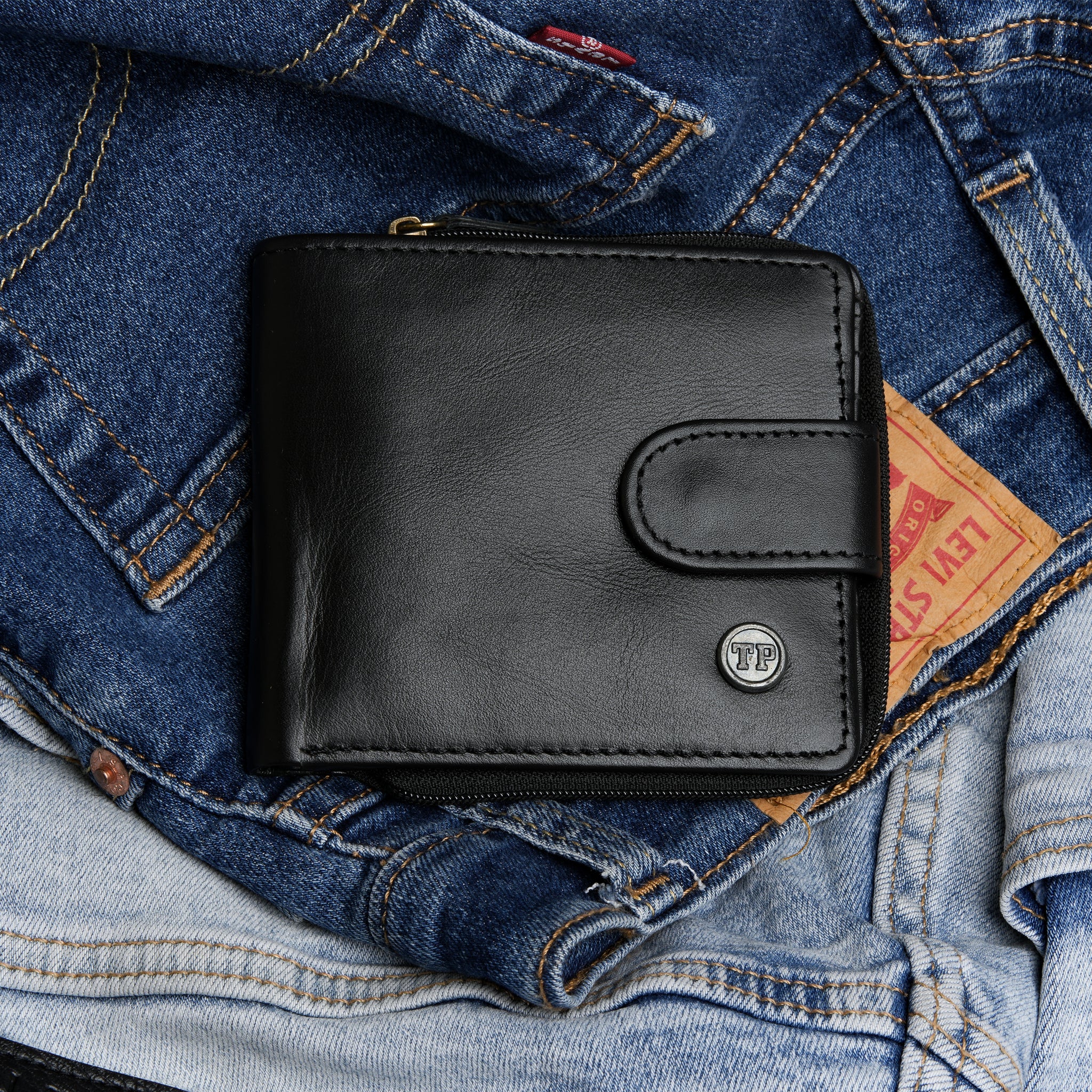 Tyrel Bi- fold zippered wallet ( RFID Protected)
