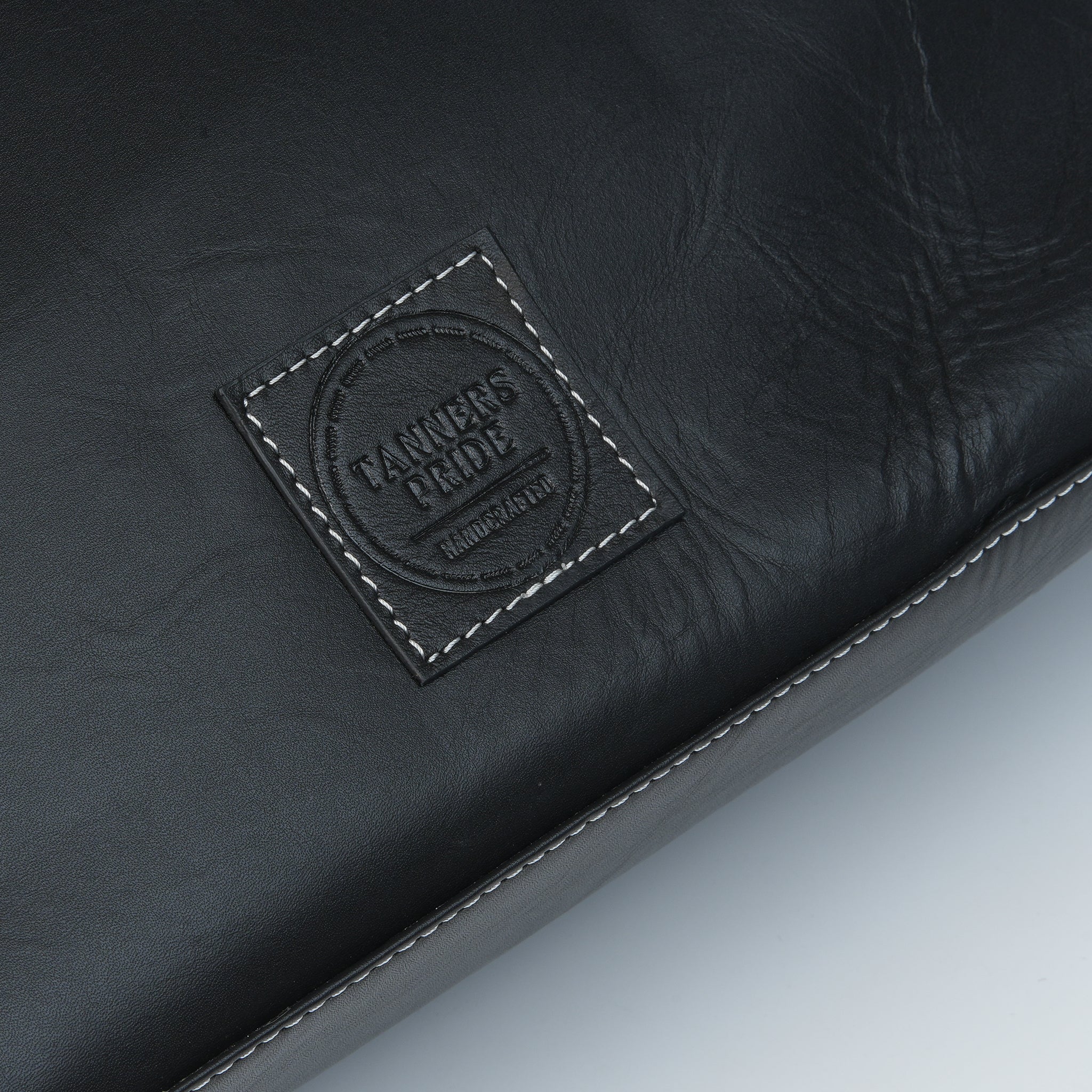 Diana Tote zip bag