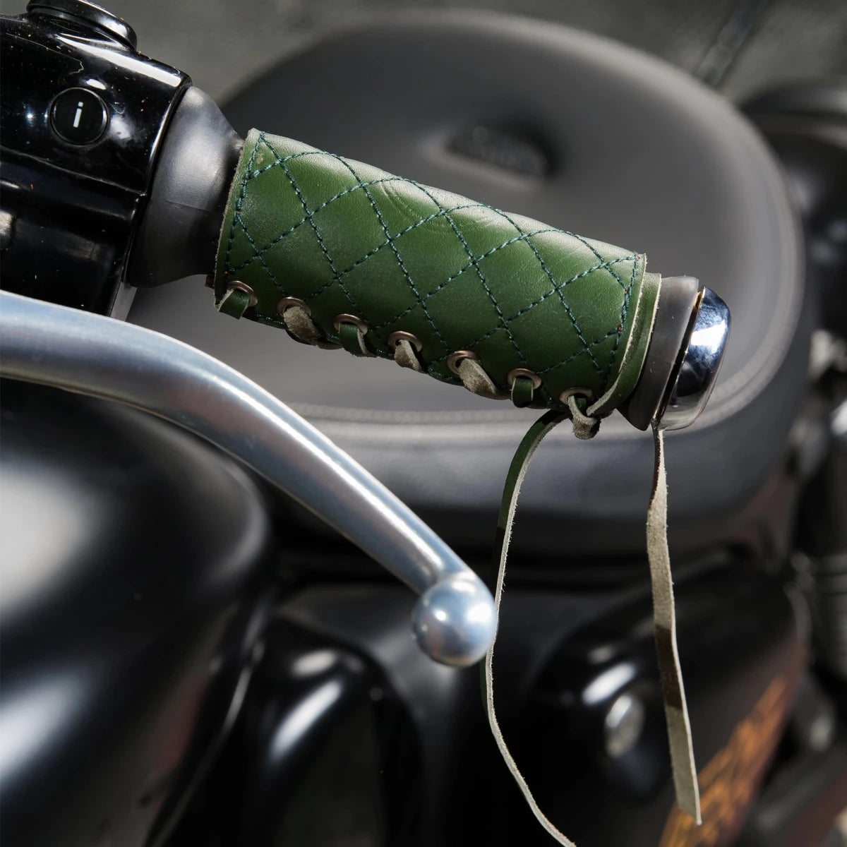 Diamond Grips Covers - Tanners Pride (V.C. Exports)