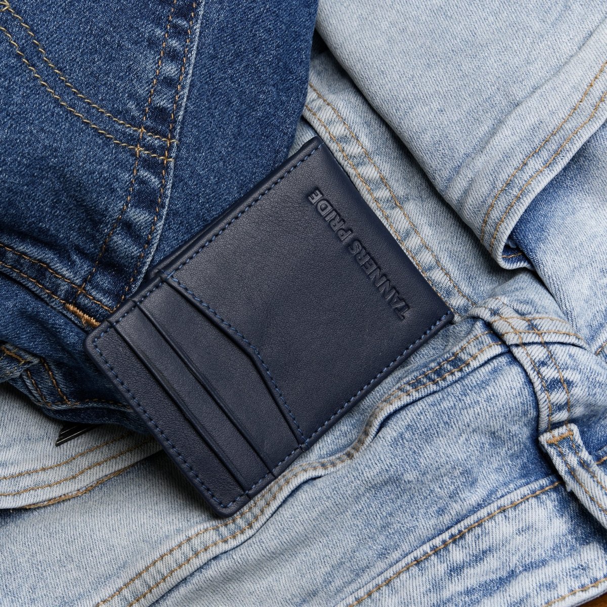 Doug Magnetic Card Case - Tanners Pride (V.C. Exports)