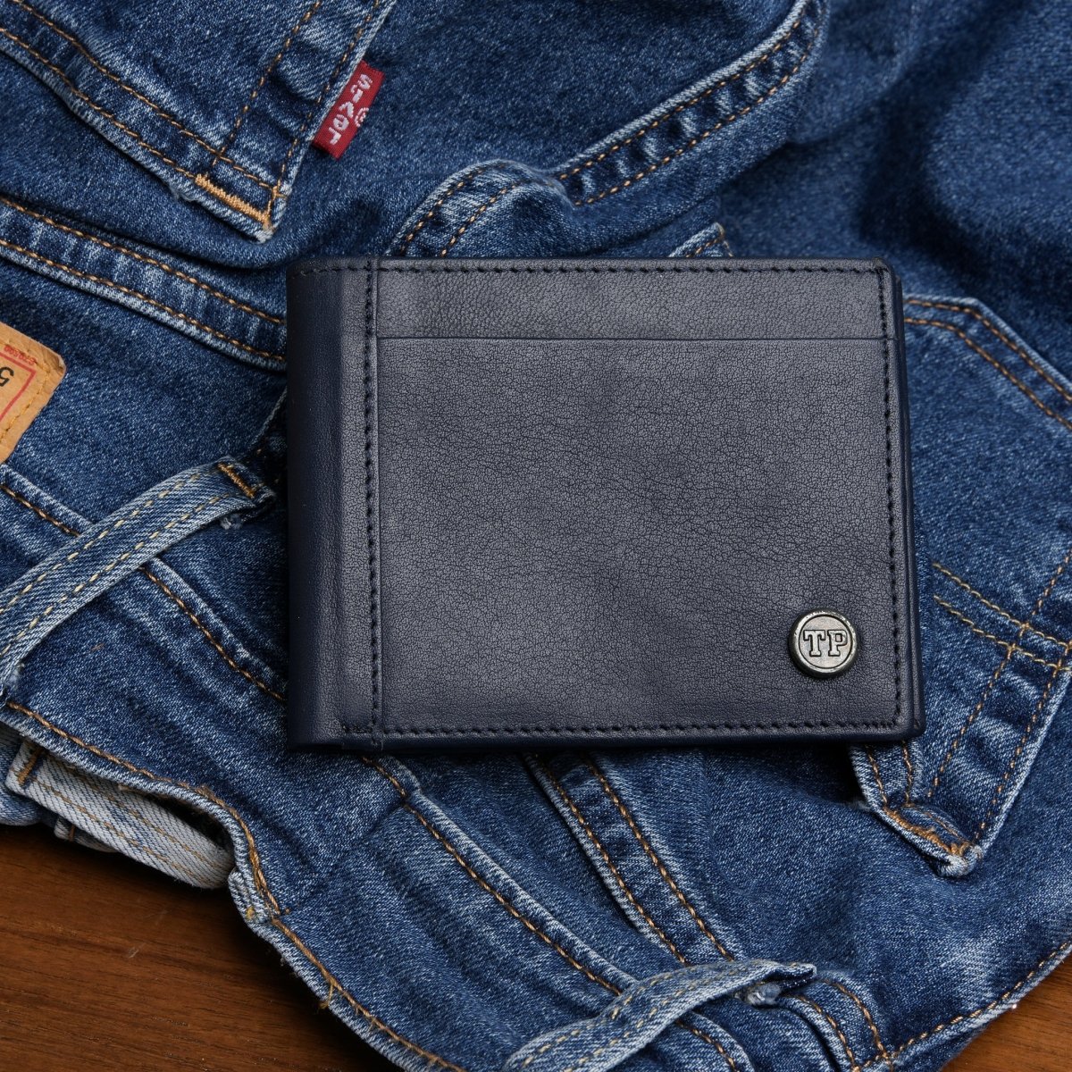 Foster Bi-fold Wallet - Tanners Pride (V.C. Exports)