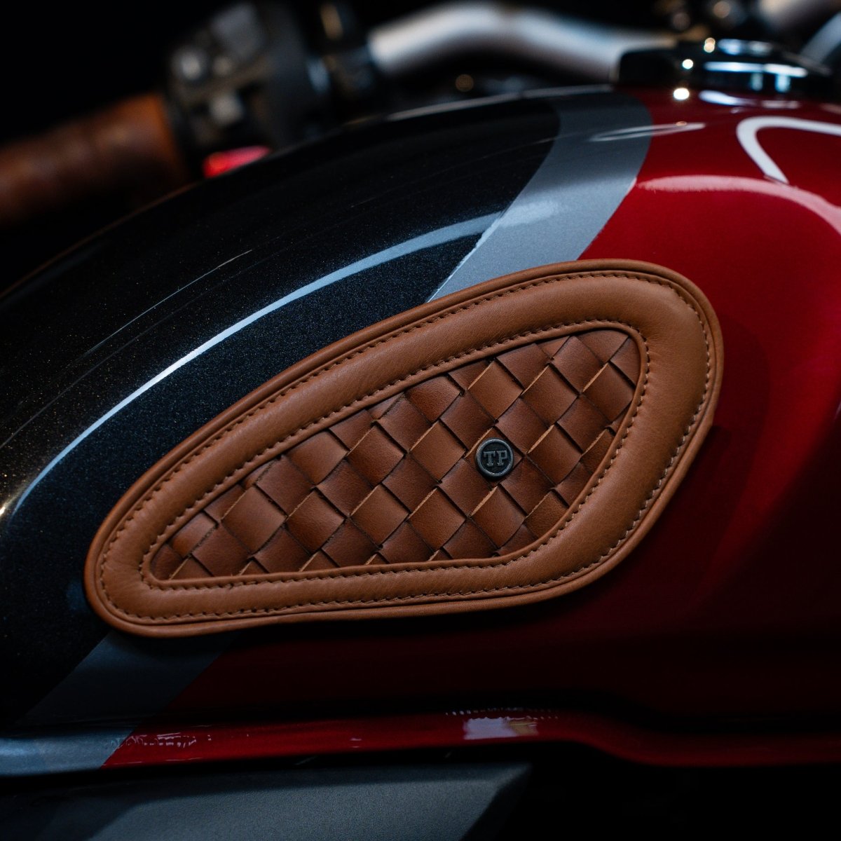 Handweaved Tankpads (Triumph) - Tanners Pride (V.C. Exports)