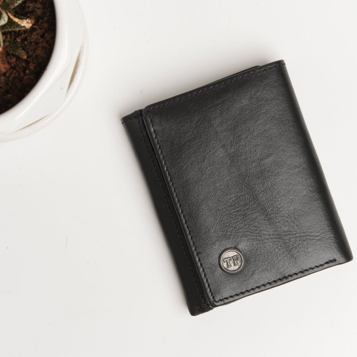 Macon Leather Wallet (RFID Protected) - Tanners Pride (V.C. Exports)
