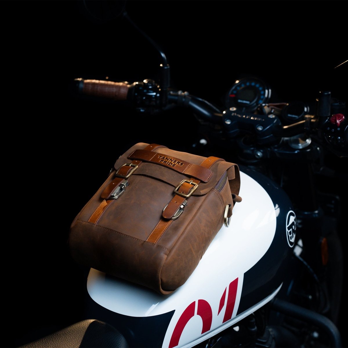 Magnetic Rockstar Bag - Tanners Pride (V.C. Exports)