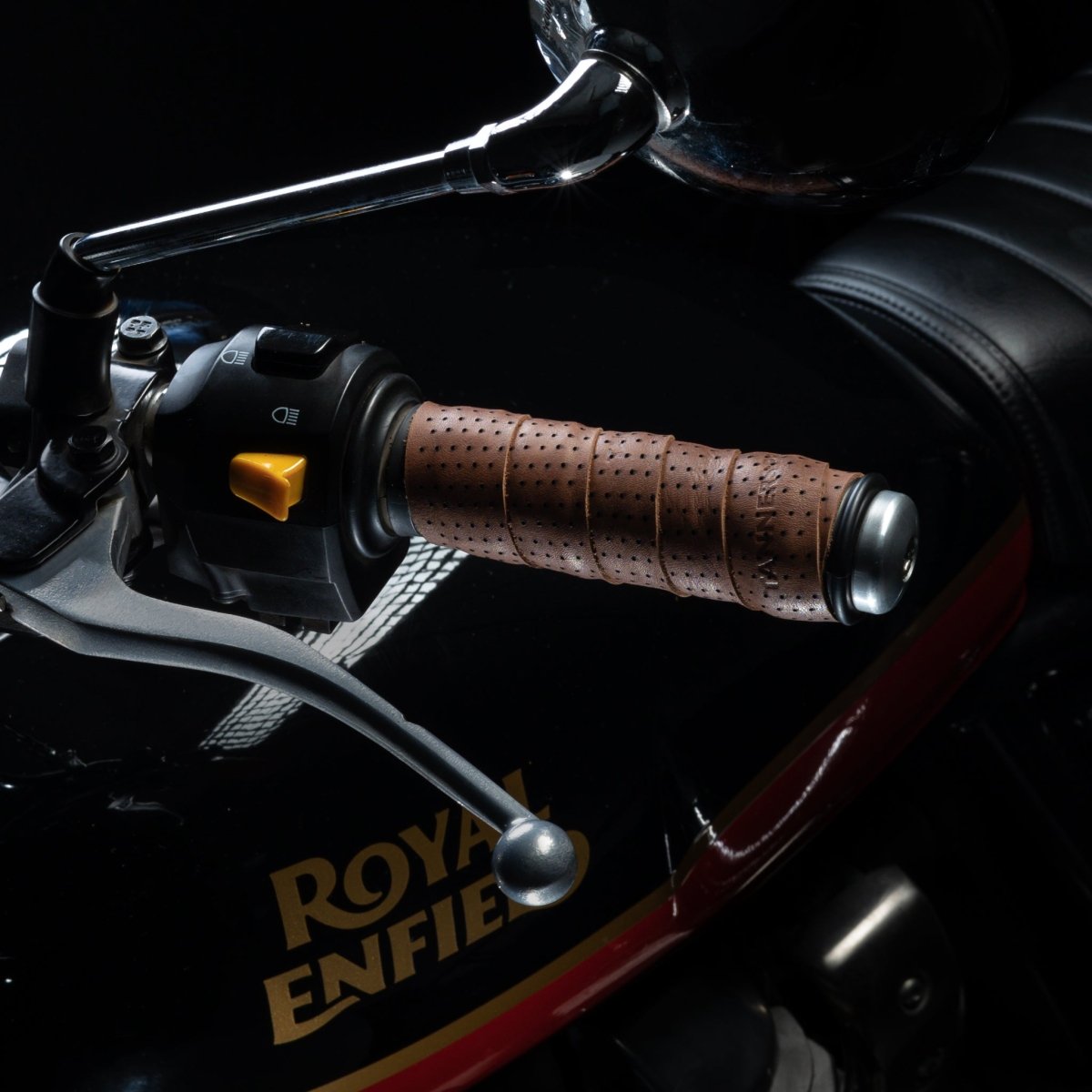 Perforated Handle Grips - Tanners Pride (V.C. Exports)
