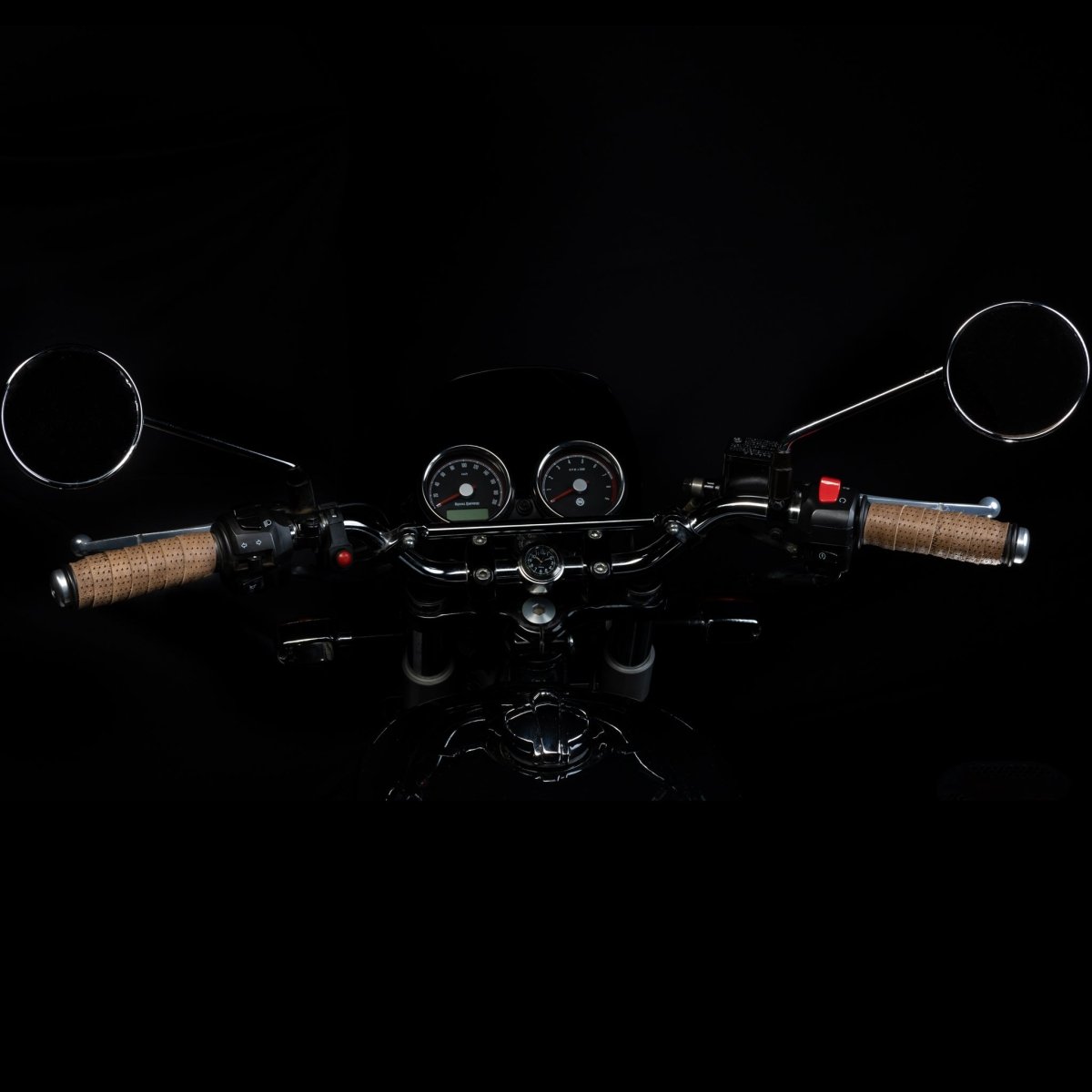 Perforated Handle Grips - Tanners Pride (V.C. Exports)