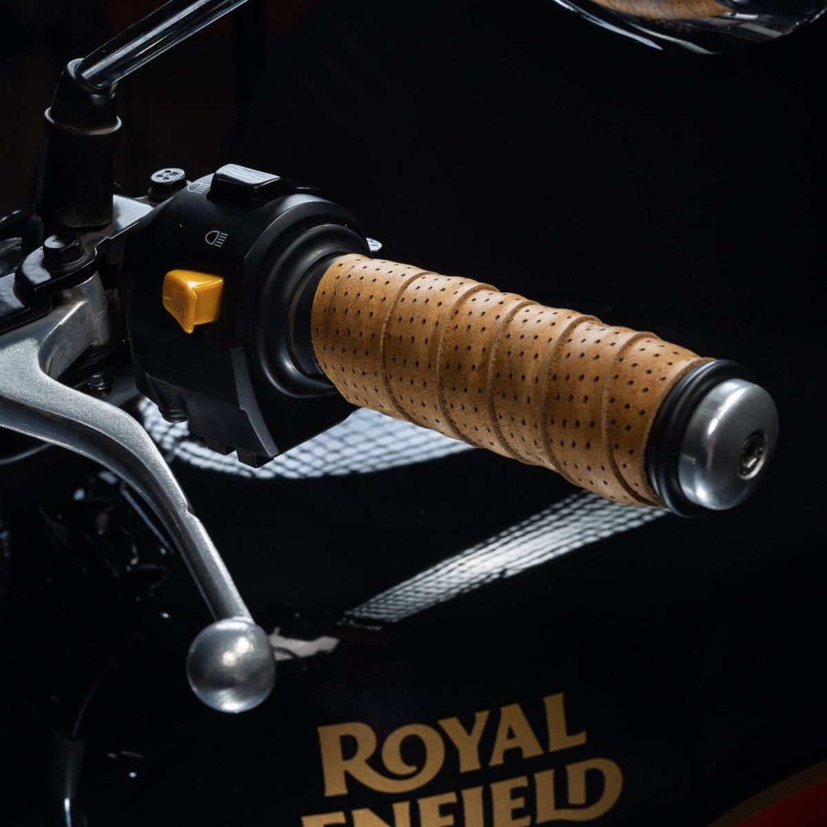 Perforated Handle Grips - Tanners Pride (V.C. Exports)
