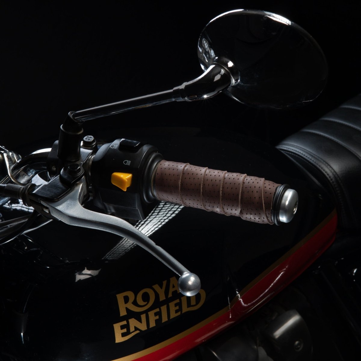 Perforated Handle Grips - Tanners Pride (V.C. Exports)