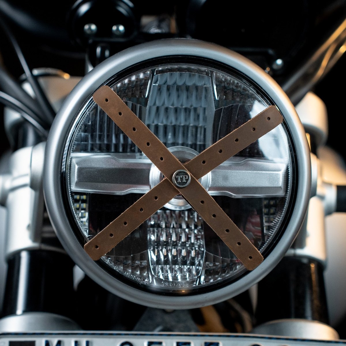 Perforated Headlight Cross - Tanners Pride (V.C. Exports)
