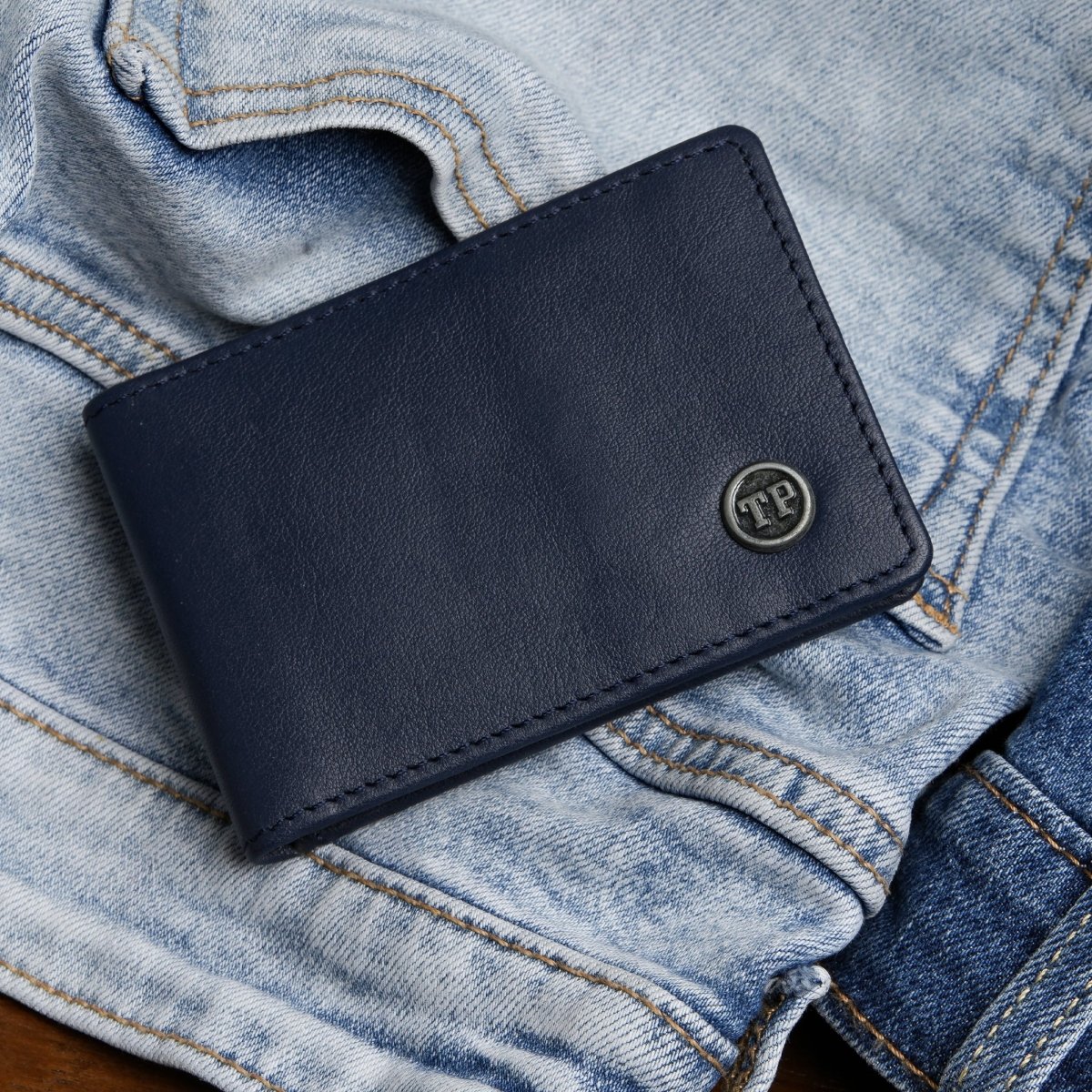 Peter magnetic card case wallet - Tanners Pride (V.C. Exports)