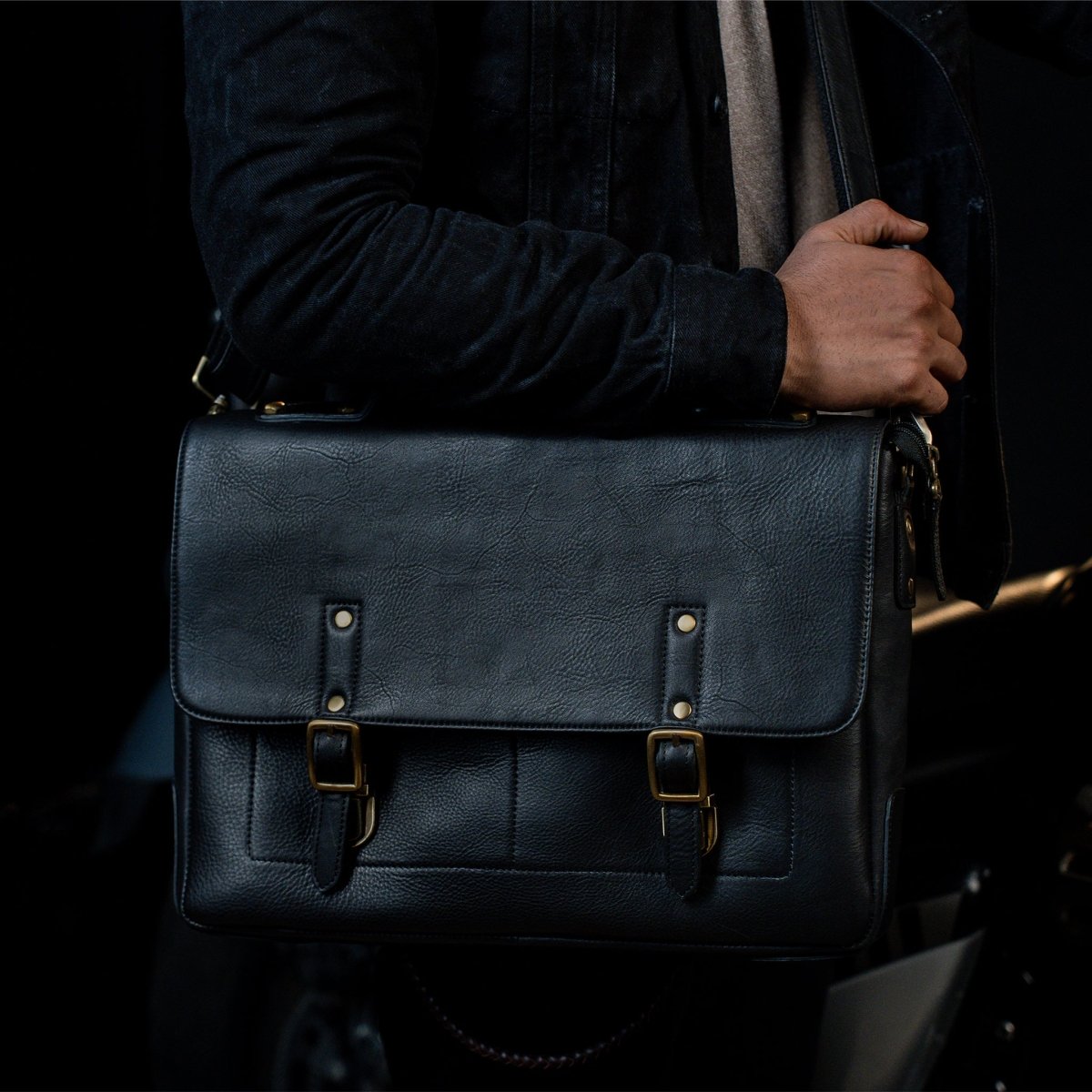 Protector Leather Laptop Bag - Tanners Pride (V.C. Exports)