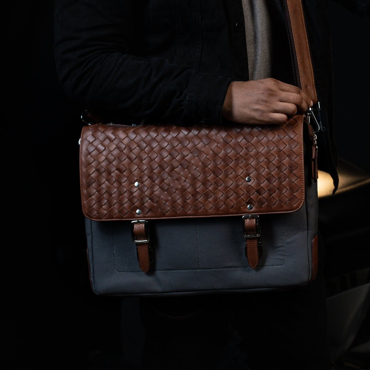 Protector Leather Laptop Bag - Tanners Pride (V.C. Exports)