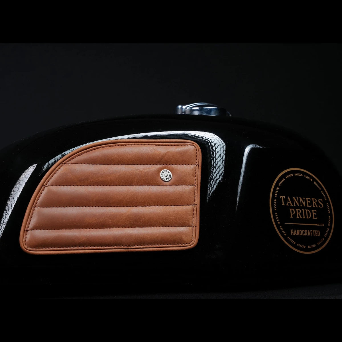 Straight Tankpads (GT 650) - Tanners Pride (V.C. Exports)