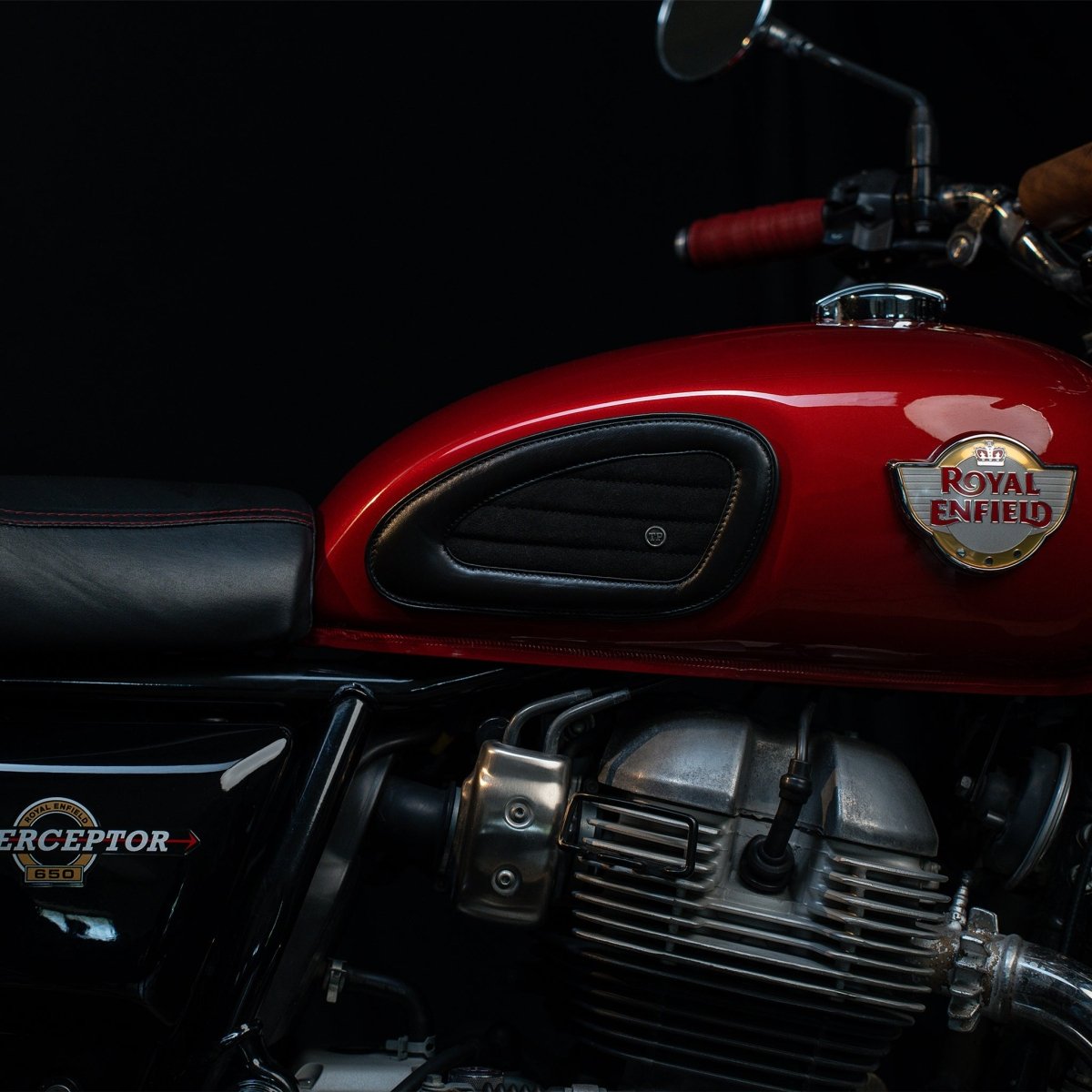 Swede Tankpads (Interceptor 650) - Tanners Pride (V.C. Exports)