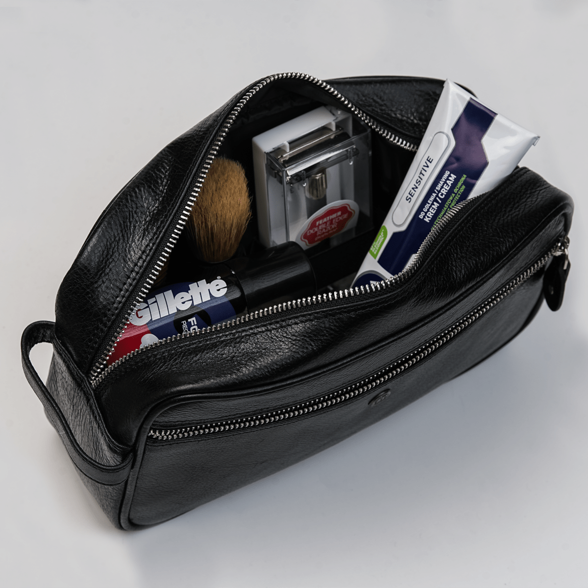 The Ascot Single Zipped Men's Case - Tanners Pride (V.C. Exports)