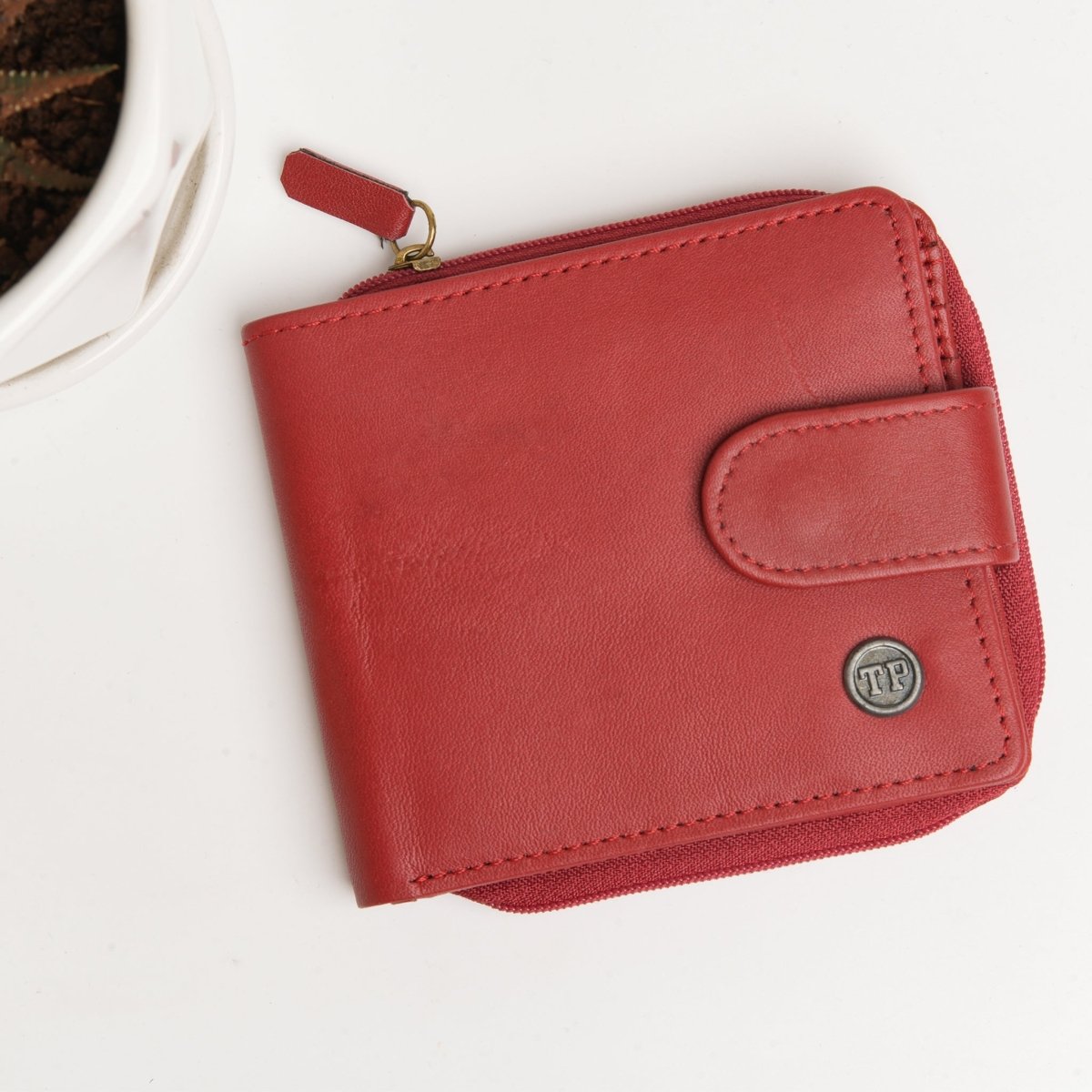 Tyrel Bi- fold zippered wallet ( RFID Protected) - Tanners Pride (V.C. Exports)