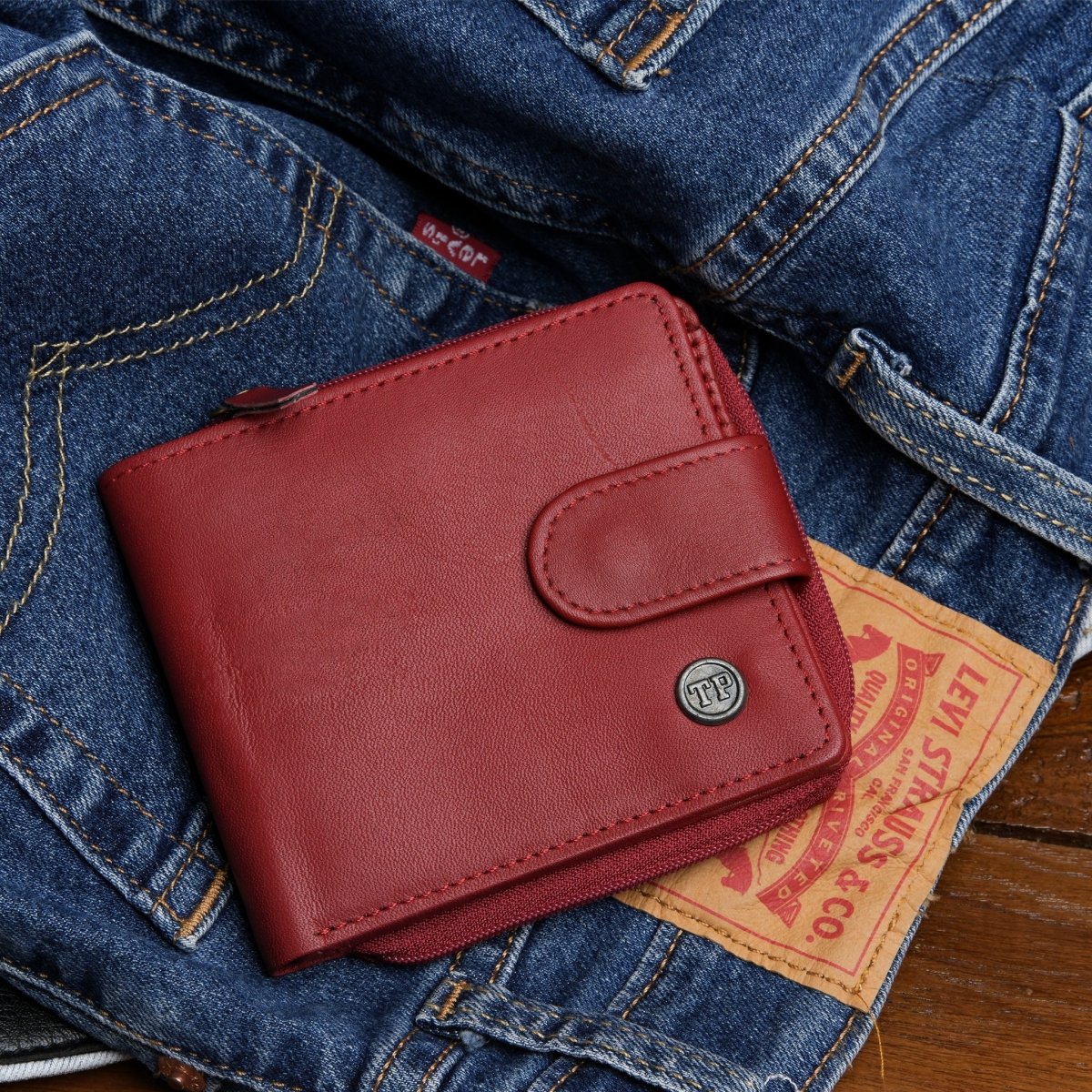 Tyrel Bi- fold zippered wallet ( RFID Protected) - Tanners Pride (V.C. Exports)