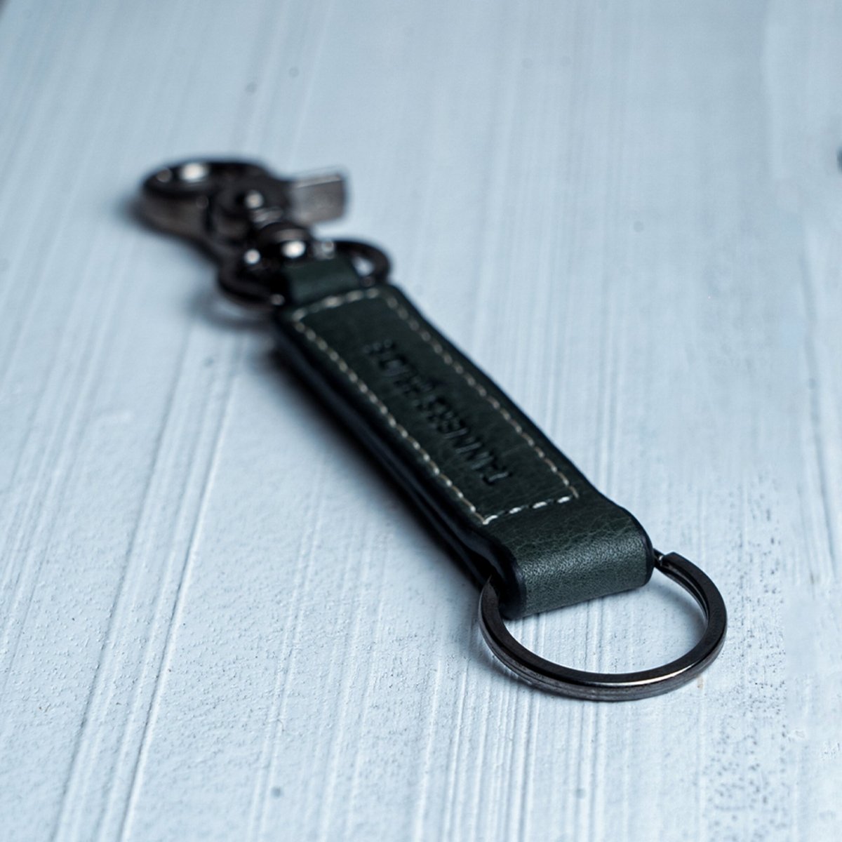Wild Keychain - Gun Metal - Tanners Pride (V.C. Exports)